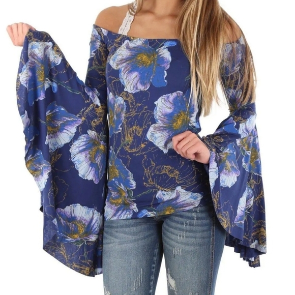 We The Free Birds of Paradise Bell Sleeve Top Sz XS - Picture 3 of 7